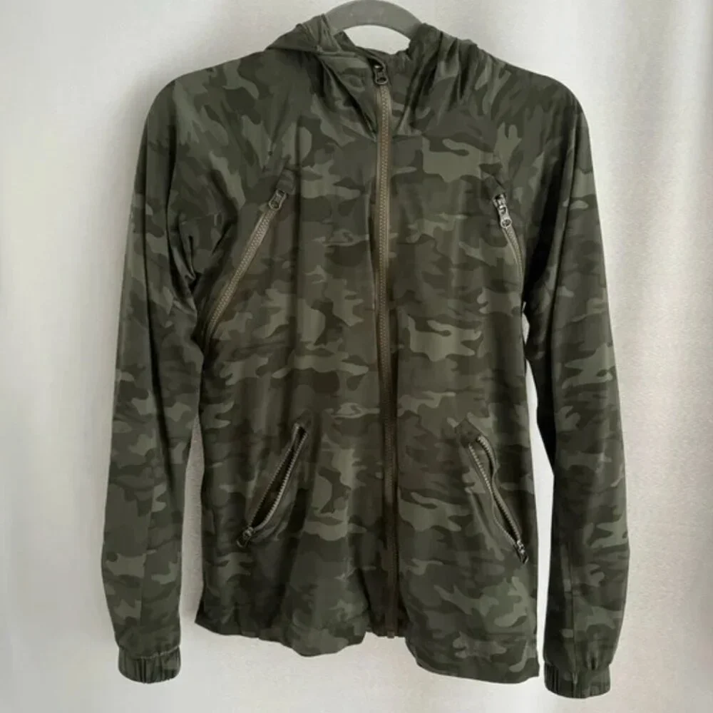 Lululemon Rise & Shine Jacket II Savasana Camo Fatigue Green - Picture 12 of 12